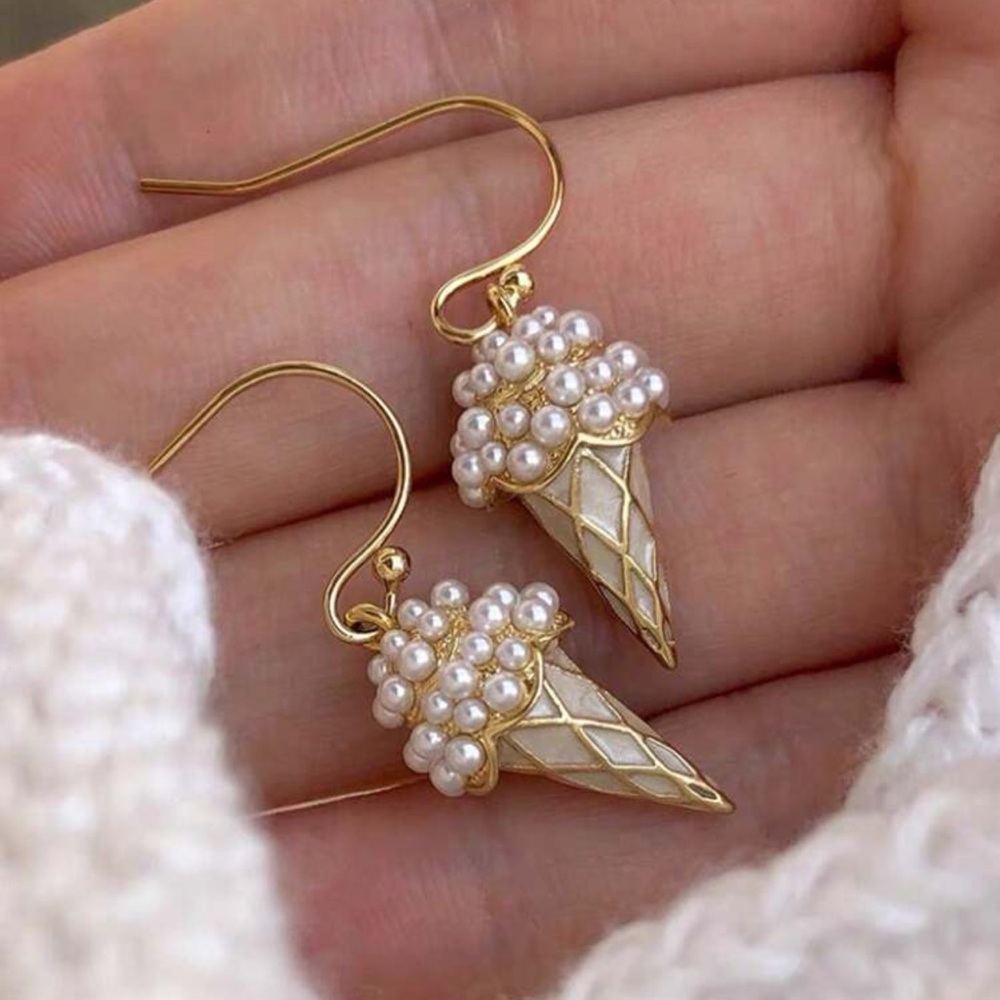 🍦 Ice Cream Cone Earrings 🍦 - Picture 2 of 5